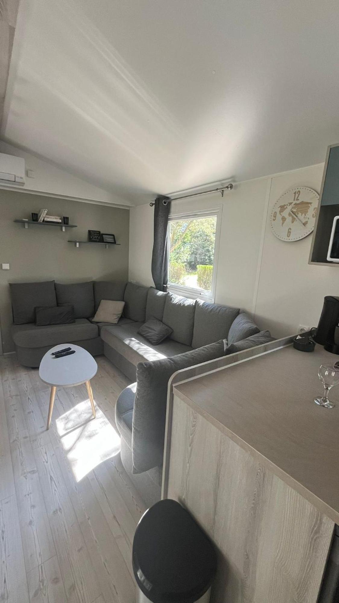 Sbvacances Mobil Home 3Ch 2Sdb Sur Magnifique Emplacement Avec Vue Sur La Foret Des Landes Saint-Julien-en-Born Exterior foto